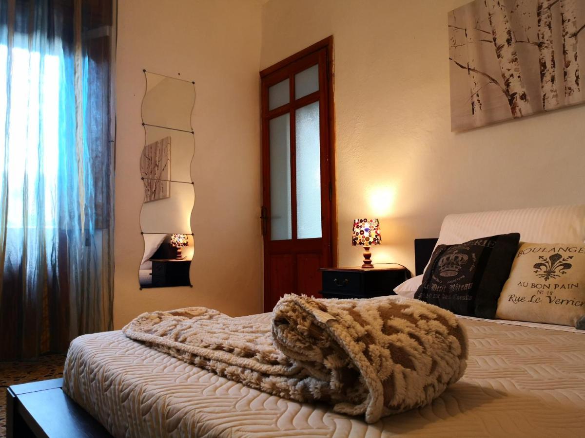 Zia Chiarina Bed and Breakfast San Nicolo Gerrei Buitenkant foto