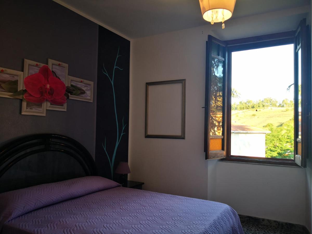 Zia Chiarina Bed and Breakfast San Nicolo Gerrei Buitenkant foto