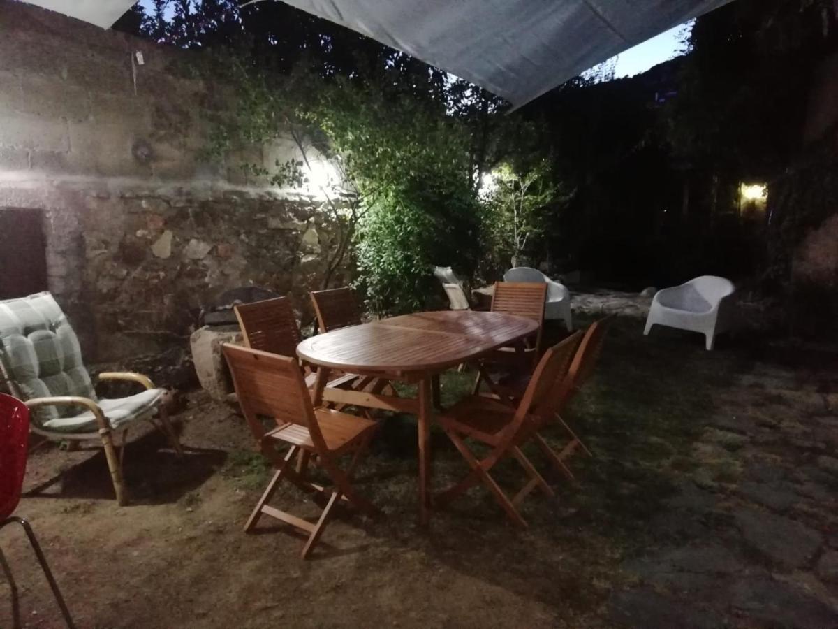 Zia Chiarina Bed and Breakfast San Nicolo Gerrei Buitenkant foto