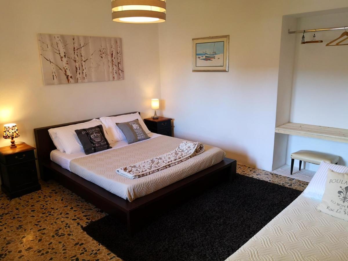 Zia Chiarina Bed and Breakfast San Nicolo Gerrei Buitenkant foto