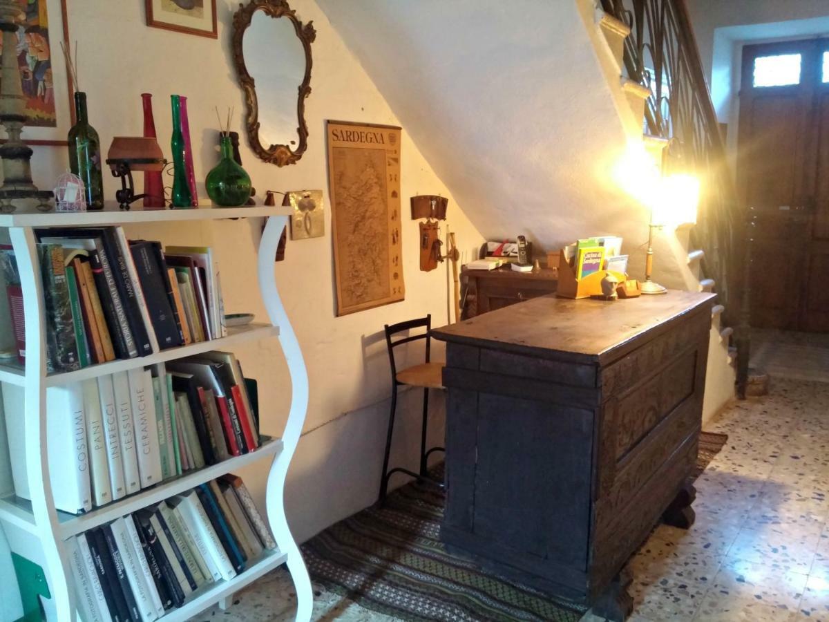 Zia Chiarina Bed and Breakfast San Nicolo Gerrei Buitenkant foto